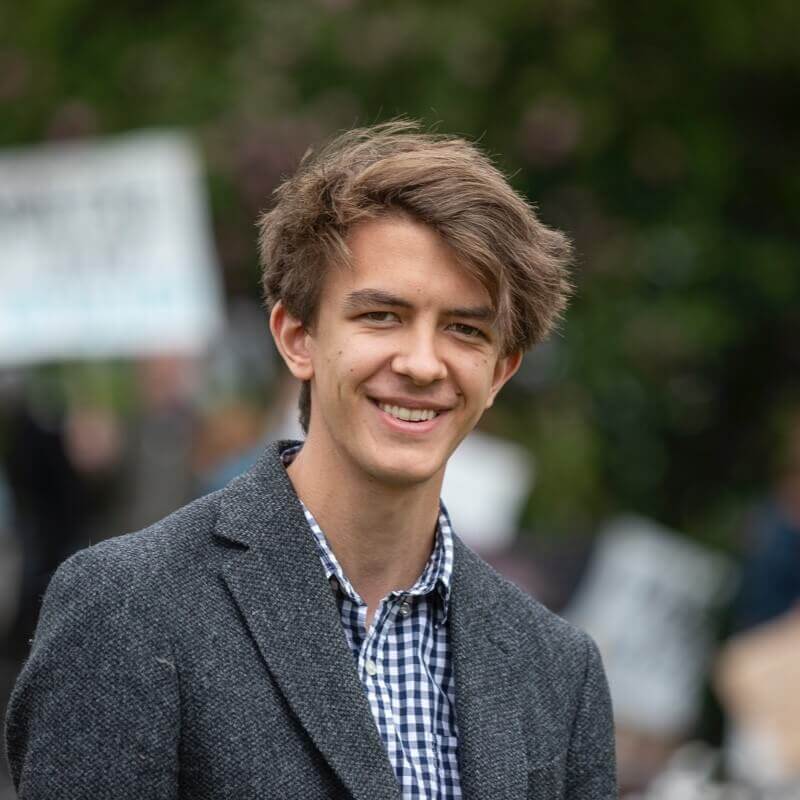 Felix Robertson Esq.